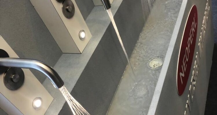 Installation de plomberie sanitaire réalisée par SOFAFREB au Bénin